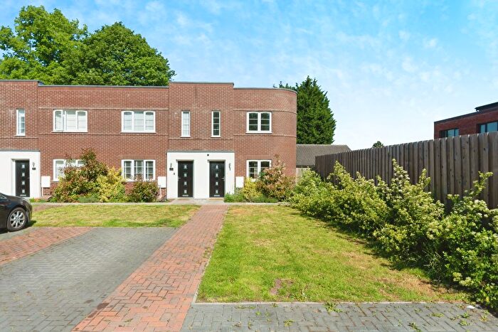 2 Bedroom Property To Rent In Petersfield Road, Birmingham, B28