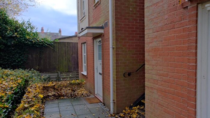 1 Bedroom Flat For Sale In Heathlands Grange, Stapenhill, Burton-on-Trent, DE15