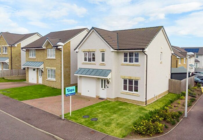 4 Bedroom Detached House For Sale In Clapham Wynd, Arbroath, DD11