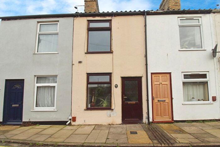 2 Bedroom Terraced House For Sale In St. Margarets Road, Lowestoft, NR32