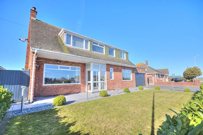 4 Bedroom Detached House For Sale In Spinney Crescent, Liverpool, L23