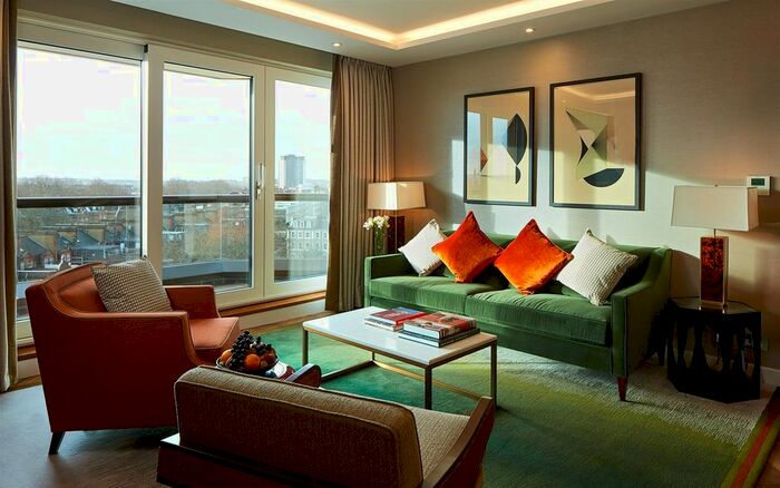 2 Bedroom Flat To Rent In Ashburn Place, London, SW7