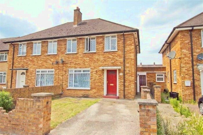 6 Bedroom Semi-Detached House To Rent In New Peachey Lane, Cowley, Uxbridge, UB8