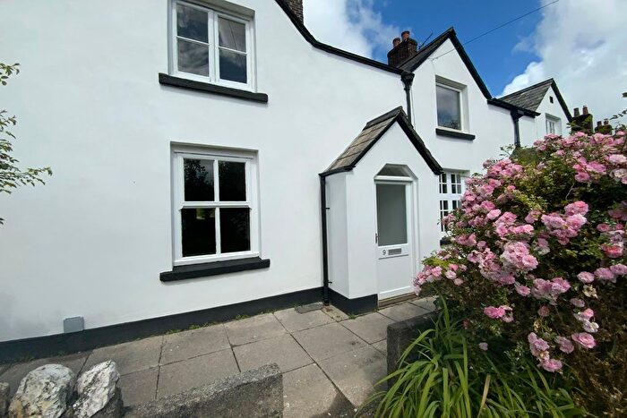 2 Bedroom Cottage To Rent In Tavistock, PL19