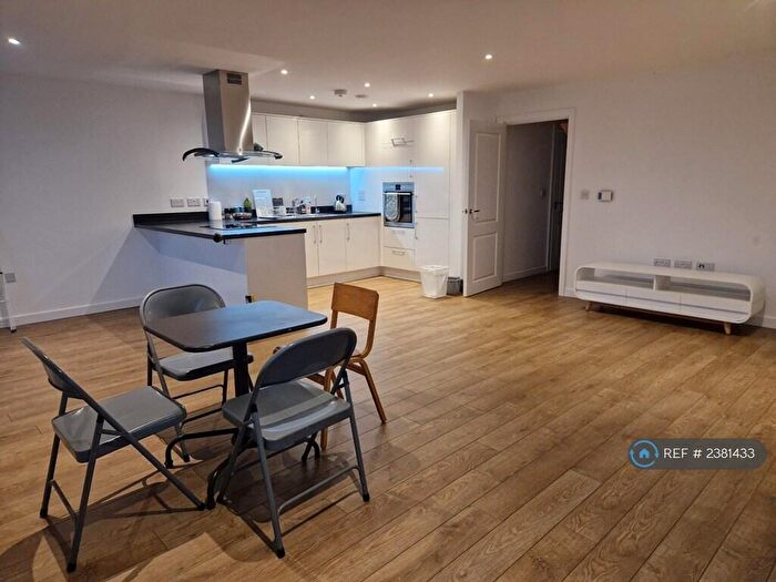 2 Bedroom Flat To Rent In Lapwing Heights, London, N17