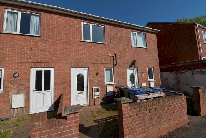 2 Bedroom Terraced House To Rent In Mansel Street, Grimsby, South Humberside, DN32