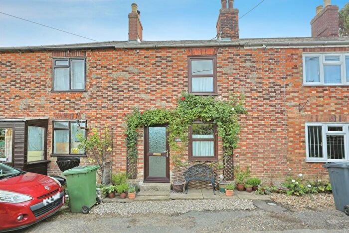 2 Bedroom Character Property For Sale In Chalk Hill, Great Cressingham, IP25