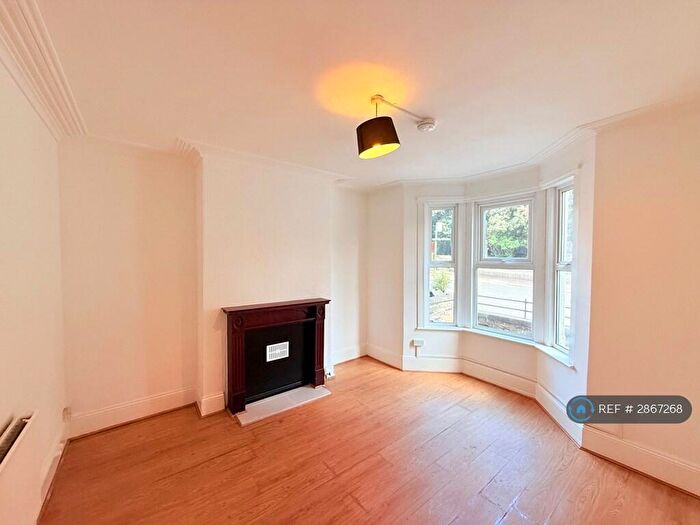 6 Bedroom Terraced House To Rent In Ashley Terrace, Bath, BA1