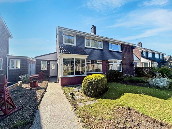 3 Bedroom Semi-Detached House For Sale In Stanhope Close, Houghton Le Spring, DH4