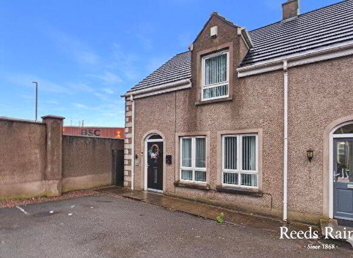3 Bedroom End Of Terrace House For Sale In Hydepark Court, Newtownabbey, BT36
