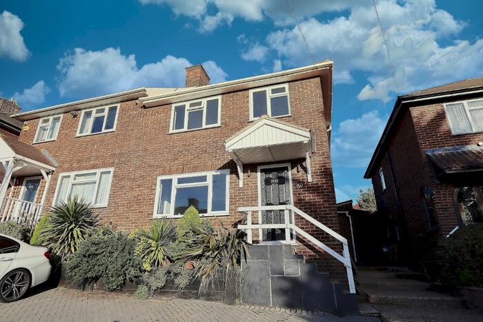 3 Bedroom Semi-Detached House To Rent In Boxmoor Road, Collier Row, Romford, RM5