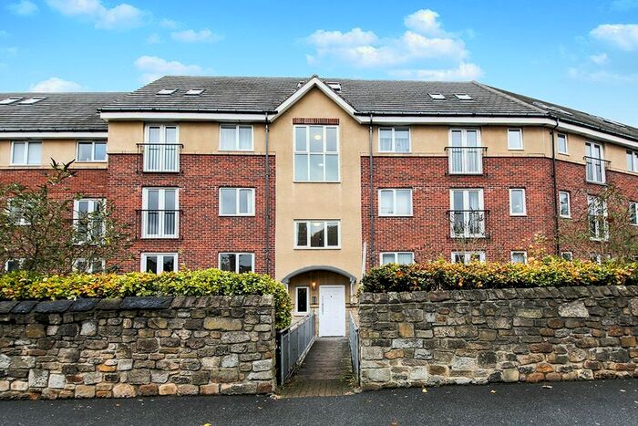 2 Bedroom Flat To Rent In Chillingham Road, Newcastle Upon Tyne, NE6