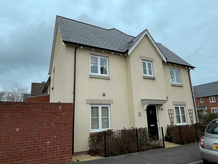 3 Bedroom House To Rent In Nap Close, Andover, SP11