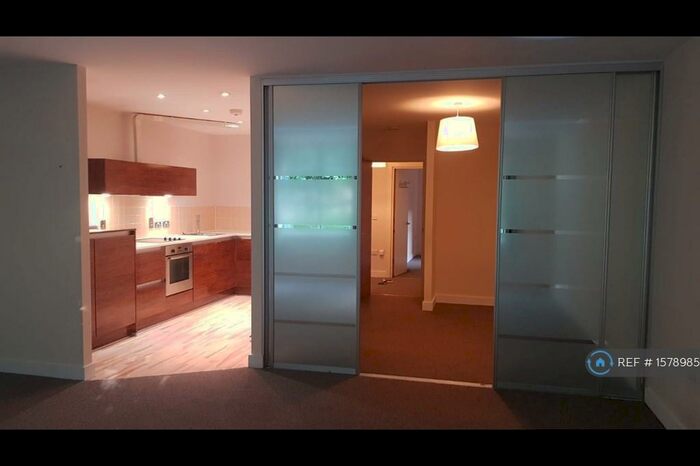 2 Bedroom Flat To Rent In Miller, Birmingham, B3