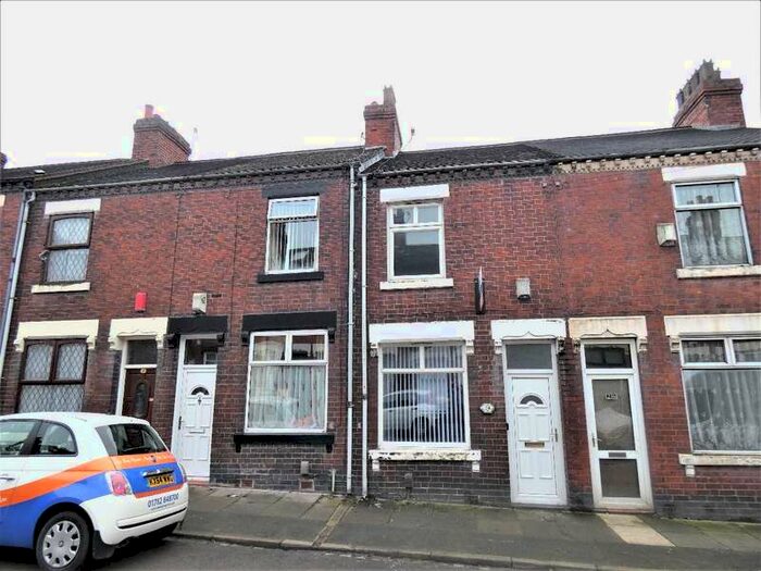 2 Bedroom Terraced House To Rent In Nash Peake Street, Stoke-on-trent, ST6