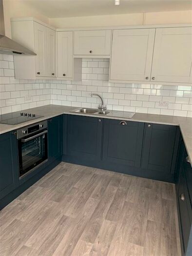 3 Bedroom Flat To Rent In Church Street, Bishops Stortford, Herts, CM23