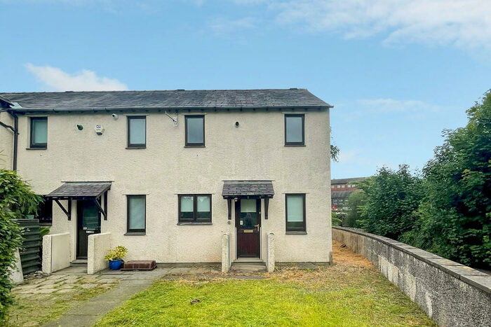 2 Bedroom End Of Terrace House For Sale In Steeles Row, Burneside, LA9