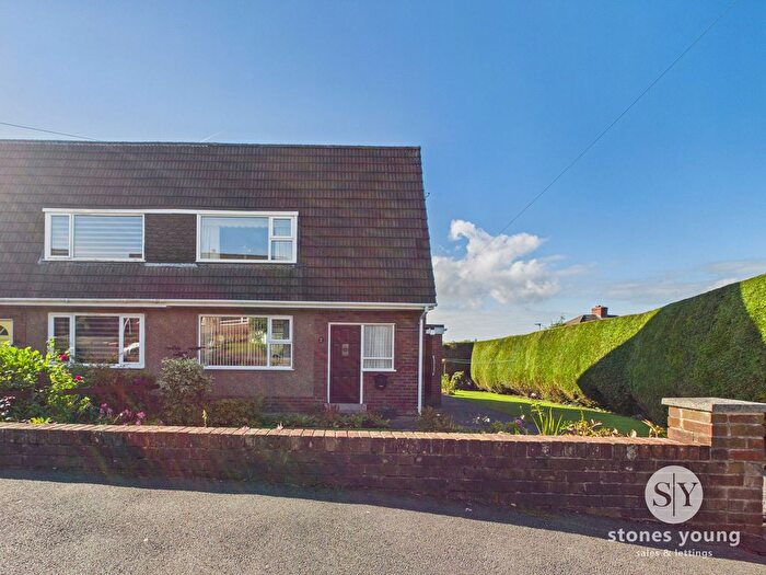 3 Bedroom Semi Detached House For Sale In Sunnybower Road, Blackburn, BB1