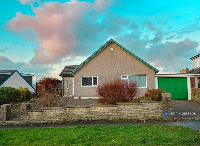 2 Bedroom Bungalow To Rent In Kings Causeway, Briercliffe, Burnley, BB9