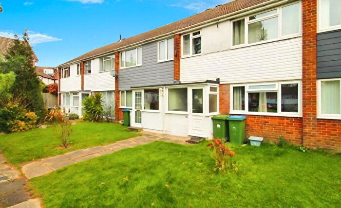 1 Bedroom Terraced House To Rent In Bealing Close, Southampton, Hampshire, SO16