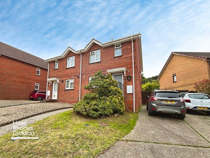 3 Bedroom Semi-Detached House For Sale In Drabbles Lane, Sandown, Isle Of Wight, PO36