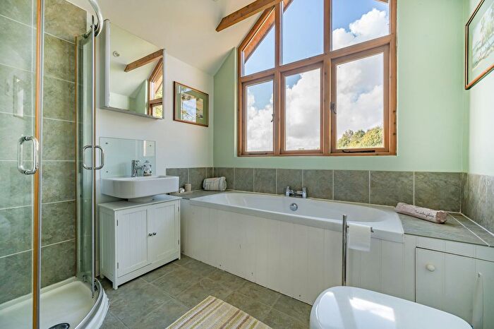 3 Bedroom Barn Conversion For Sale In Heath Green, Medstead, GU34