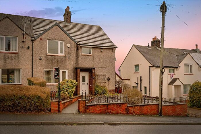 3 Bedroom Semi Detached House For Sale In Higher Causeway, Barrowford, Nelson, Lancashire, BB9