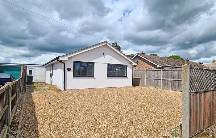 2 Bedroom Detached Bungalow For Sale In Sharon Close, Felmingham, NR28