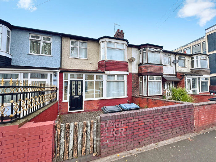 3 Bedroom Terraced House For Sale In Grange Road, Aston, Birmingham, B6