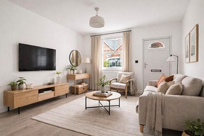 3 Bedroom Terraced House For Sale In Port Vale, Hertford, SG14