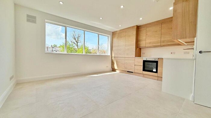 Apartment For Sale In Haverstock Hill, Belsize Park, NW3