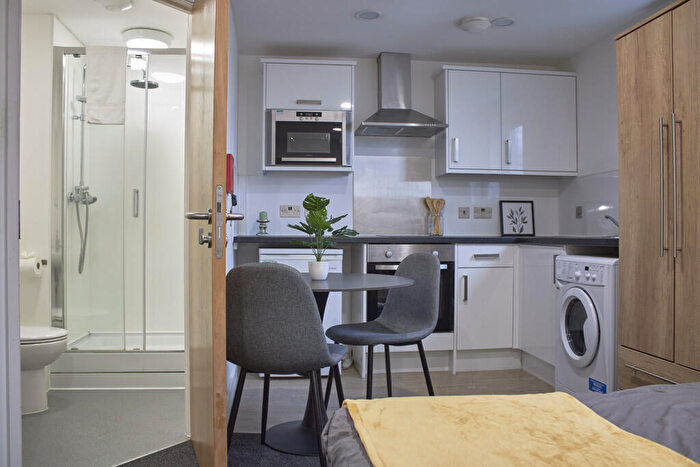 Studio To Rent In Whiteladies Road, Bristol, BS8