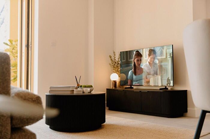 2 Bedroom Apartment To Rent In Embassy Boulevard, London, SW11