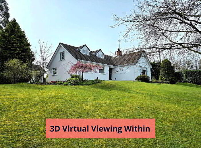 4 Bedroom Detached House For Sale In Windmill Road, Hillsborough, BT26