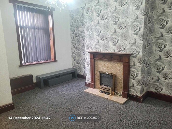 2 Bedroom Terraced House To Rent In Vale Street, Blackburn, BB2