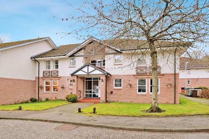 2 Bedroom Flat To Rent In Millside Drive, Peterculter, AB14