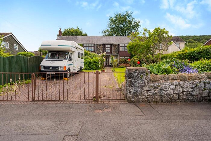 3 Bedroom Terraced House For Sale In Elled Road, Wainfelin, Pontypool, NP4