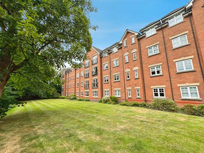 2 Bedroom Flat For Sale In Fog Lane, Burnage, Manchester, M19