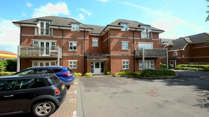 2 Bedroom Apartment To Rent In Bramshott Place, Fleet Road, GU51
