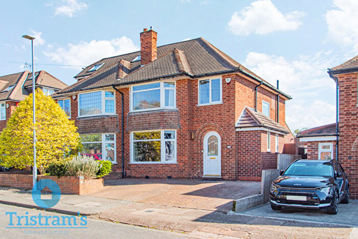 3 Bedroom Semi Detached House For Sale In Burnside Drive, Bramcote, NG9