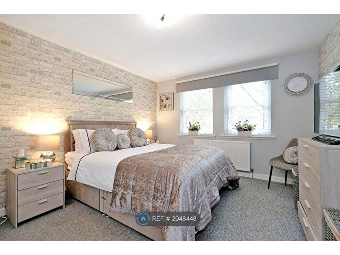 3 Bedroom Flat To Rent In Peterculter, Aberdeen, AB14