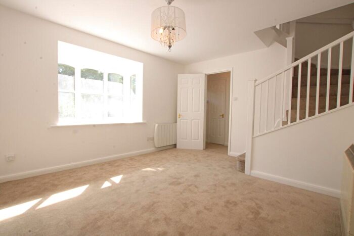 2 Bedroom House To Rent In Normandy Close, Maidenbower, RH10