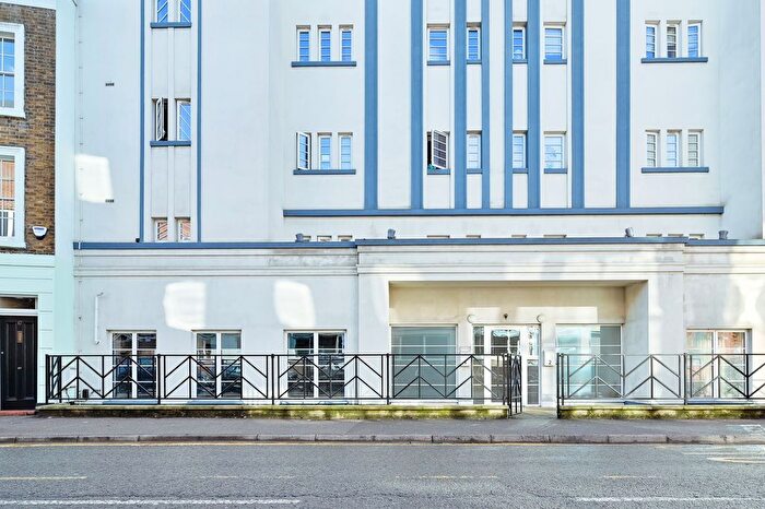 1 Bedroom Flat To Rent In King Street, Watford, WD18