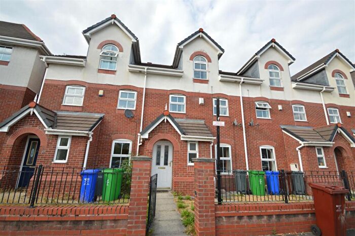 4 Bedroom House To Rent In Briarfield Road, Withington, Manchester, M20