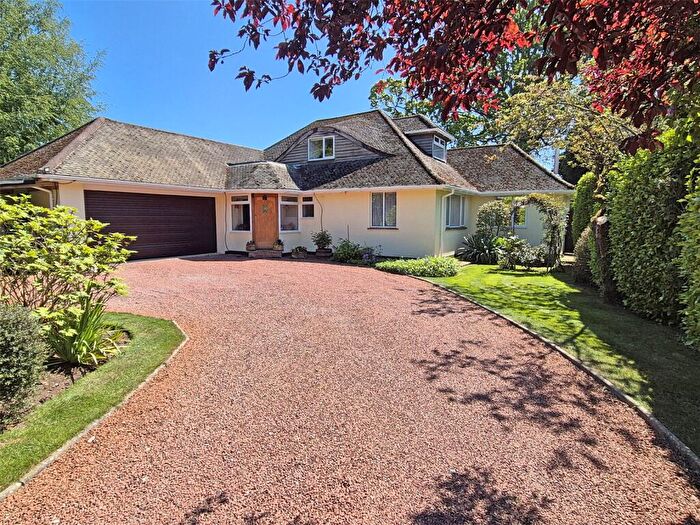 4 Bedroom Bungalow For Sale In Meadow Road, New Milton, Hampshire, BH25
