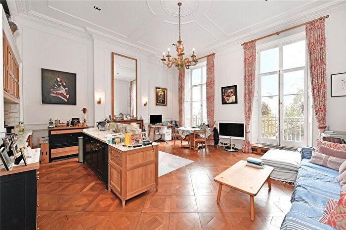 2 Bedroom Flat For Sale In Bryanston Square, London, W1H