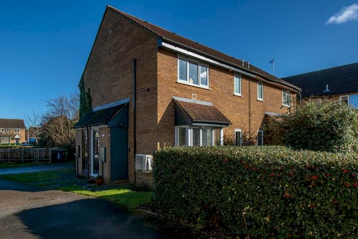 1 Bedroom Semi-Detached House To Rent In James Carlton Close, Milton, Cambridge, CB24