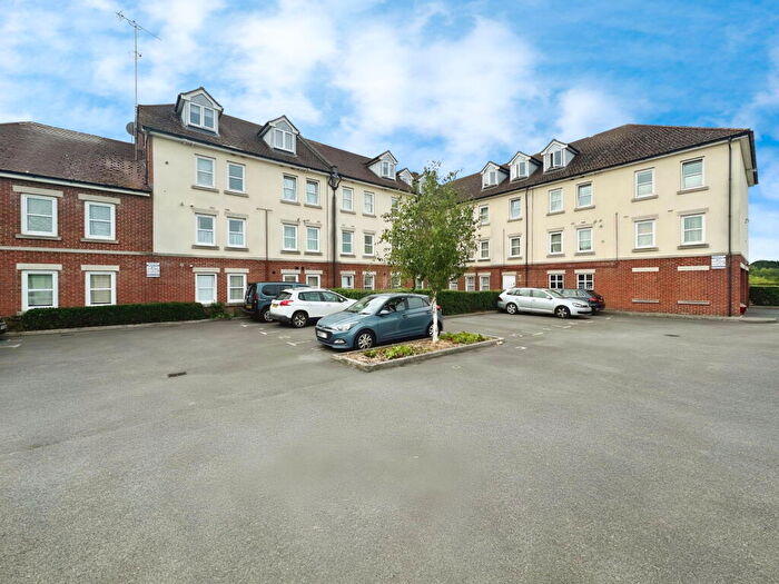 2 Bedroom Apartment For Sale In Southampton Road, Eastleigh, SO50