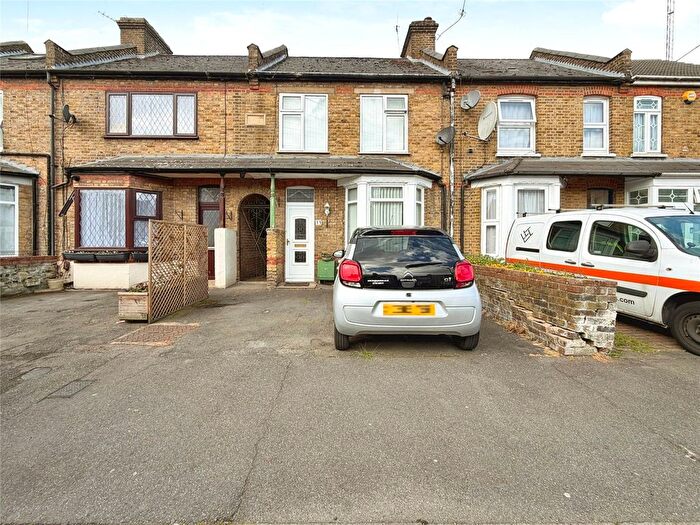 3 Bedroom Terraced House For Sale In Otterfield Road, Yiewsley, West Drayton, UB7