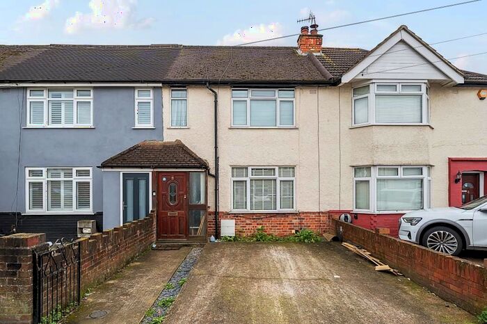 3 Bedroom Terraced House To Rent In Feltham, Sunbury, TW13